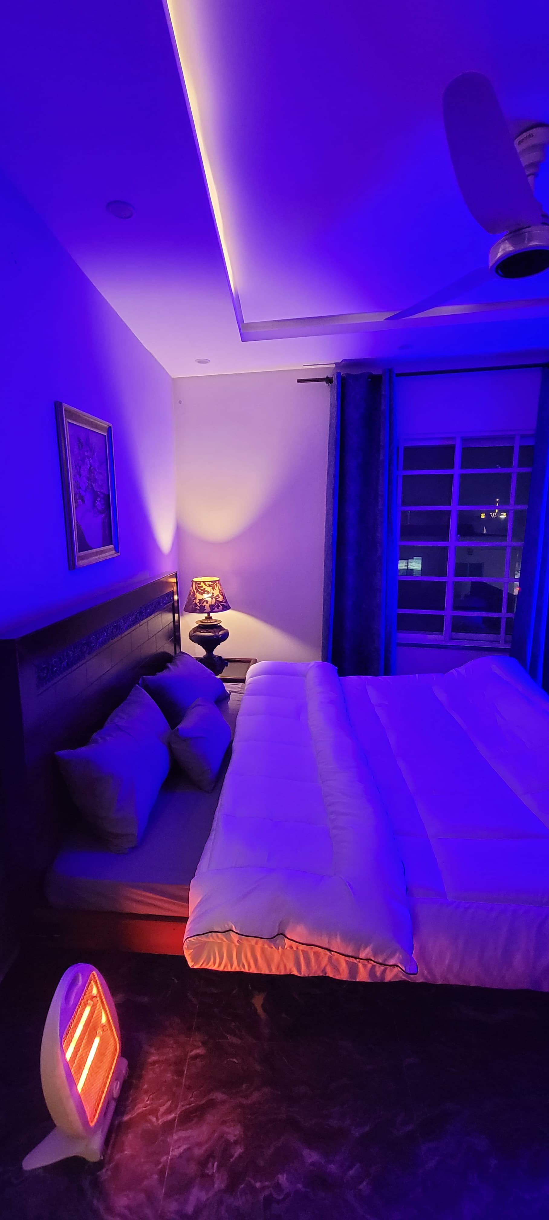CasaAura | 2BHK | Johar Town | Self Check-in