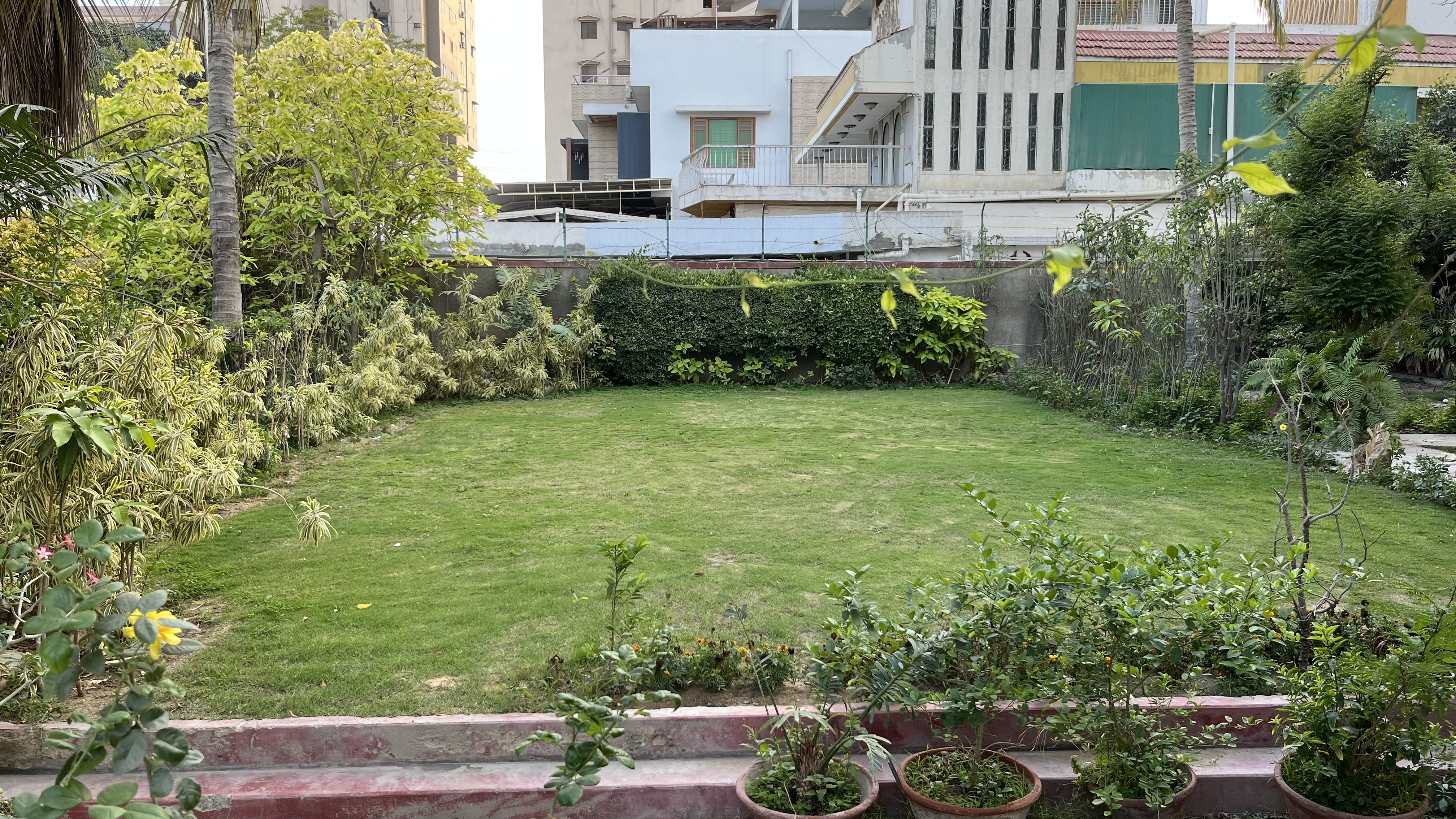 Spacious Aesthetic Garden Space for Intimate Events & Gatherings
