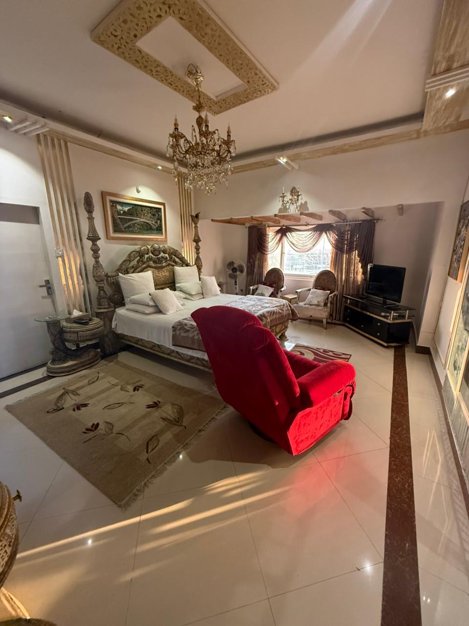 Stunning Sea View 3-Bed Escape!