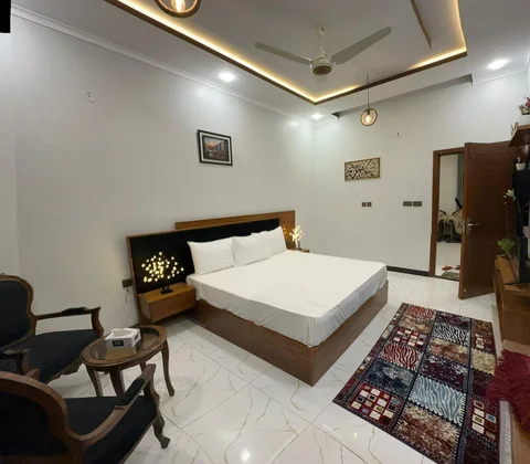 Meadows Hotel and Suites Gulshan Full House