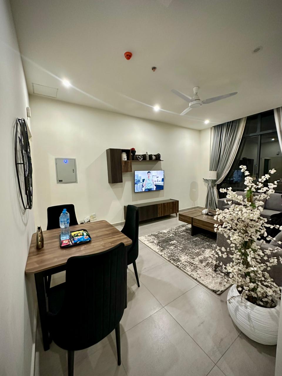 2BHK Modern | Skyonepark Gulberg 📍
