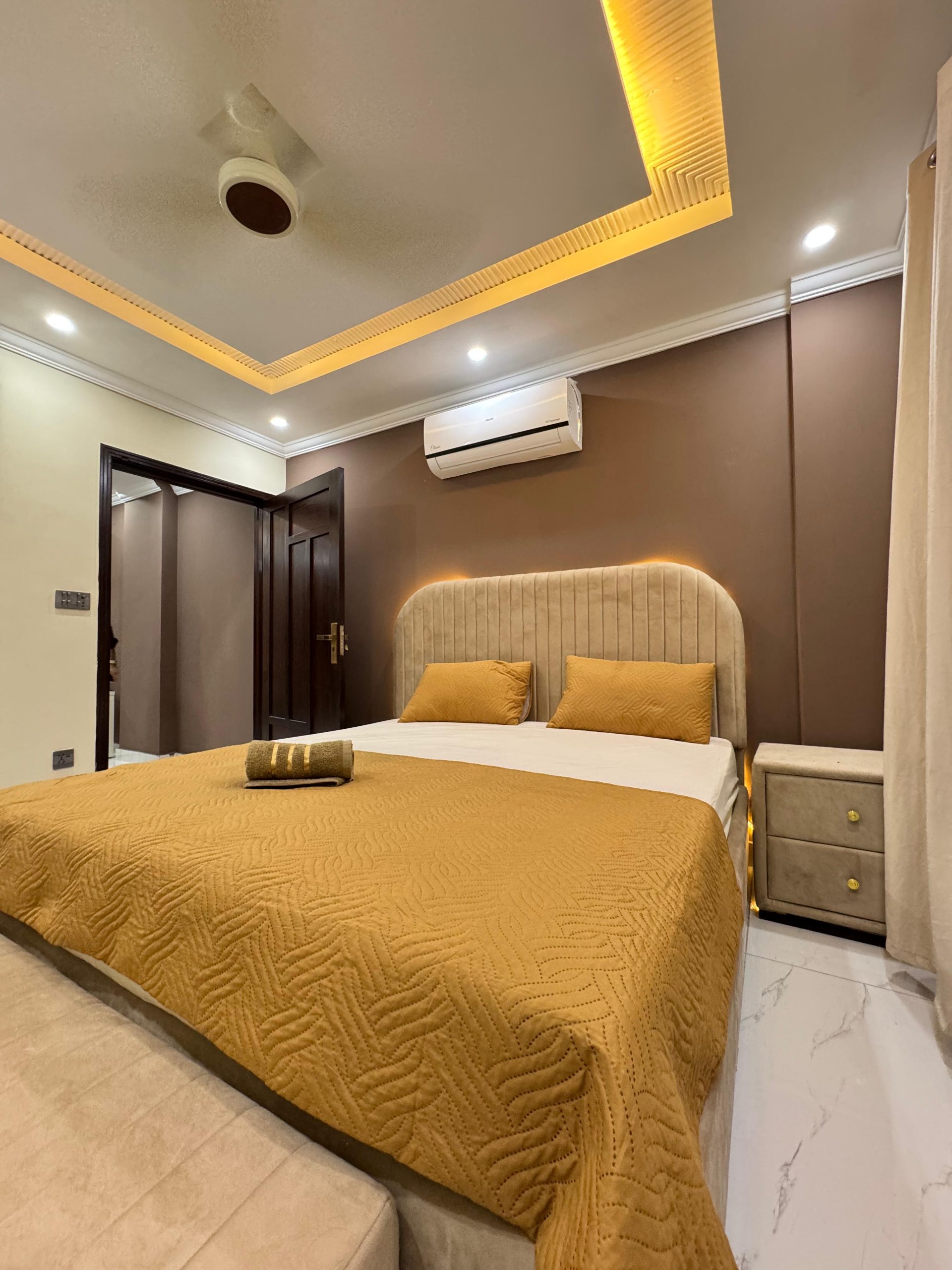 Comfort Apartments Bahria Town Lahore