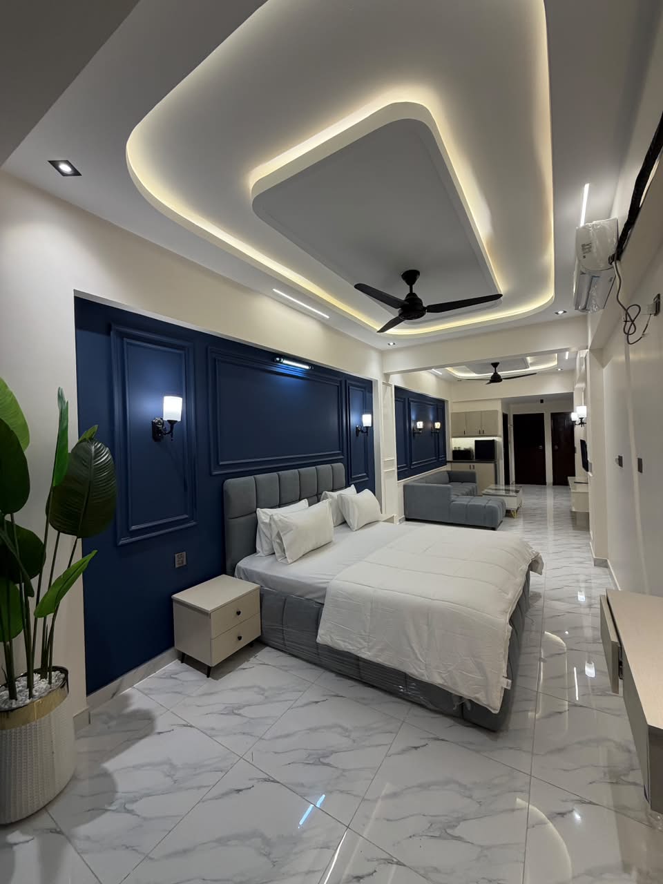 Luxury Studio - Royal Blue - DHA PHASE 5 - Zamzama