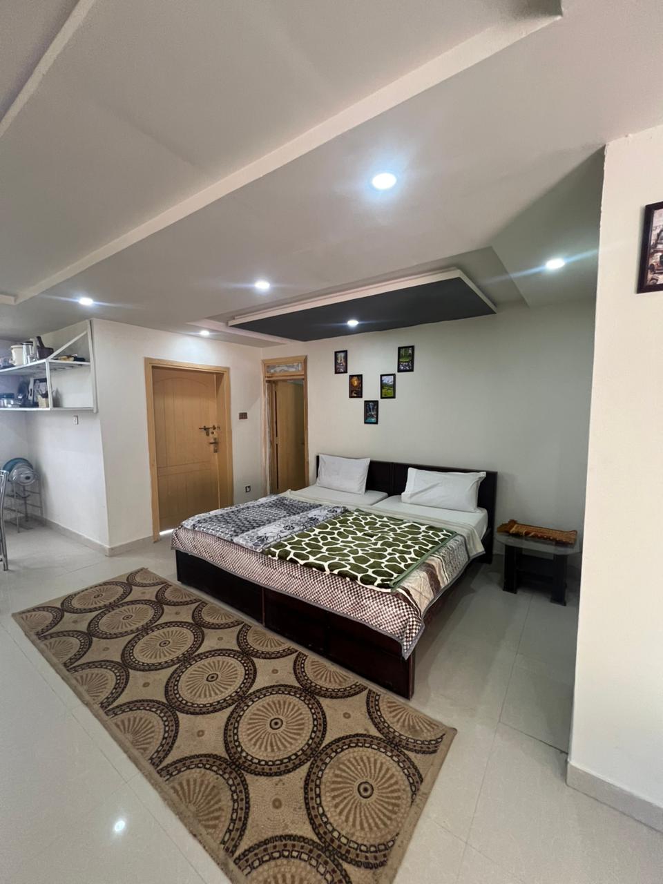 Nathigali A & M resort