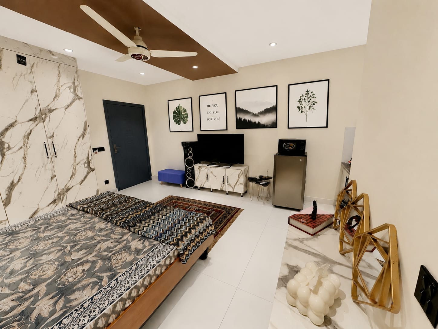 Modern Apartment | Paragon City Lahore