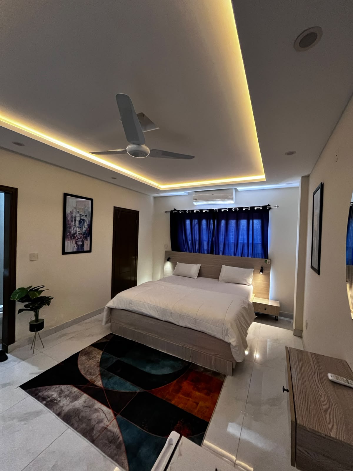 Executive Living: Premium Modern Flat in Bahria Town