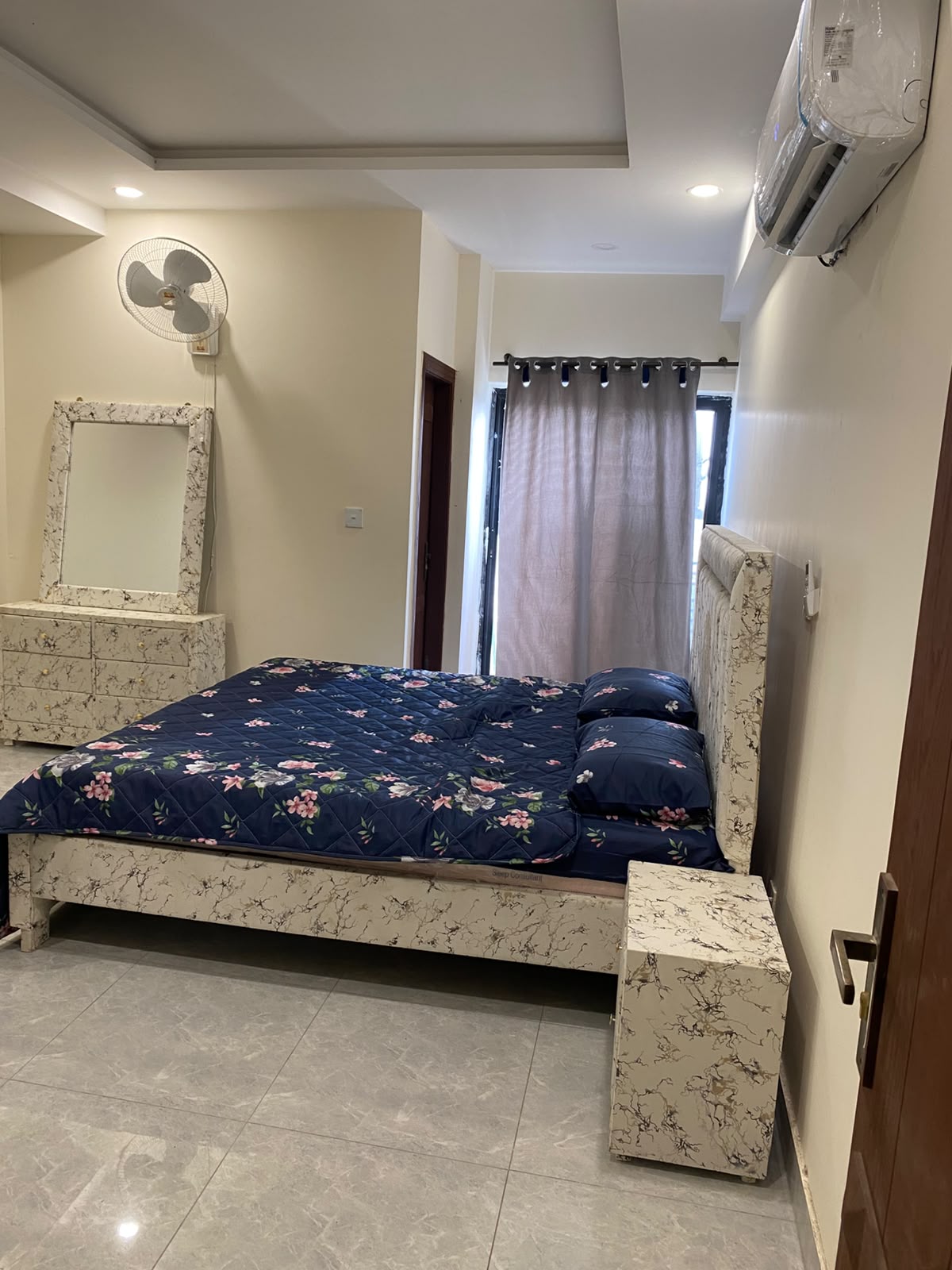 Premium 1-Bed in Bahria town phase 8 Rawalpindi