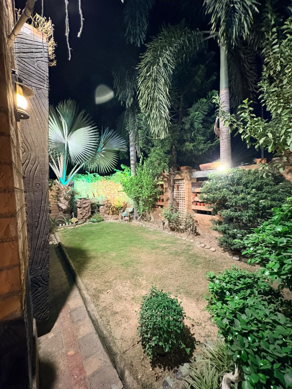 1 Kanal furnished upper portion